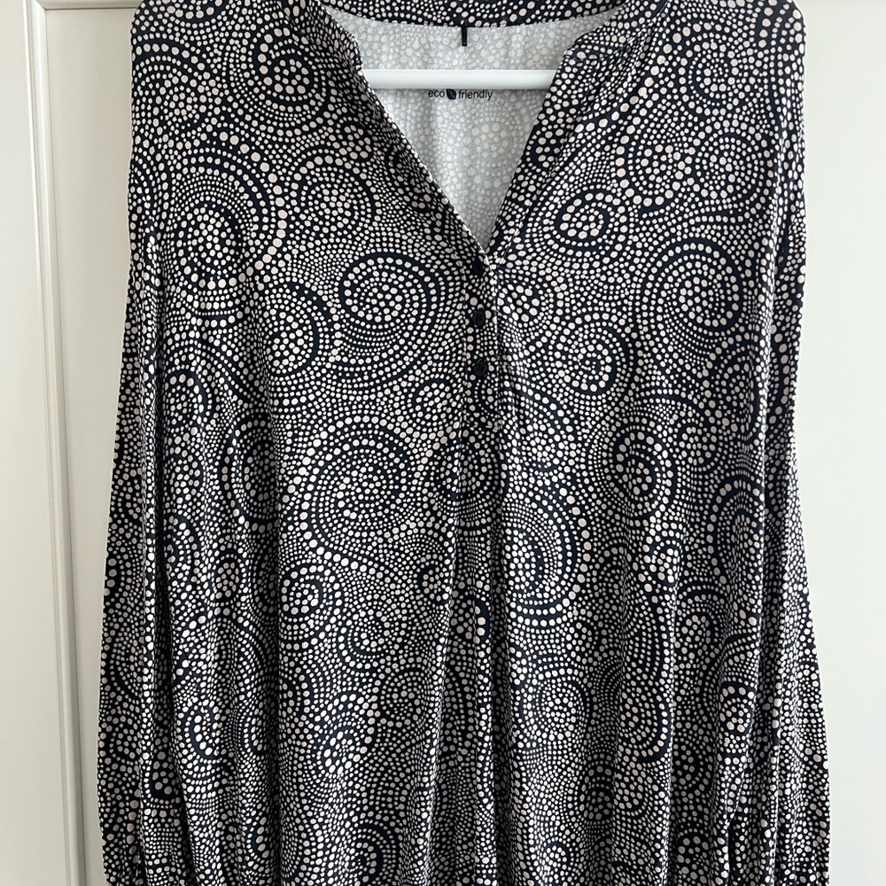 OLSEN eco friendly Black and White Patterned Blouse. Daily elegant wear. Chic!